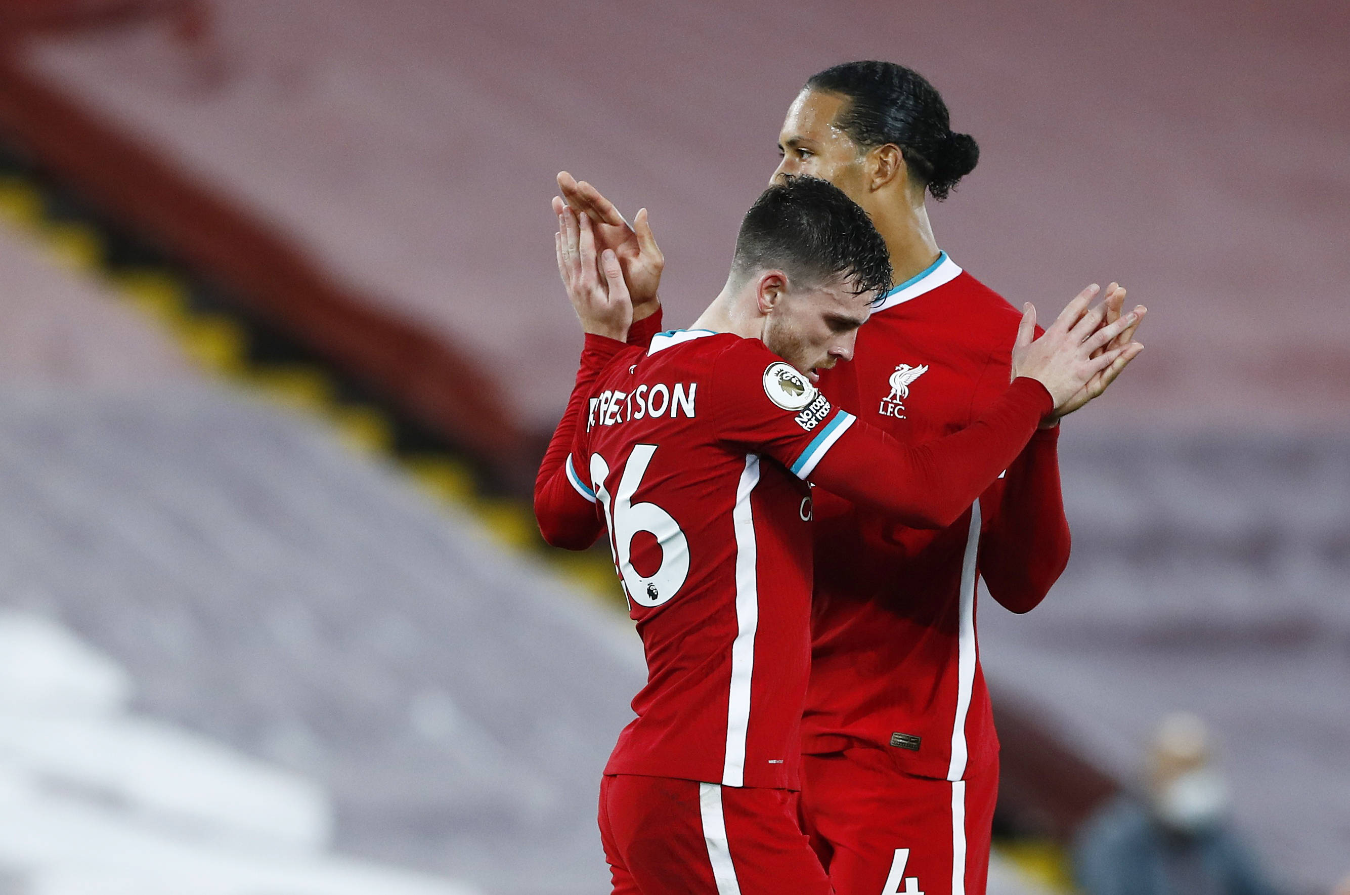 为一线队首 为一线队首